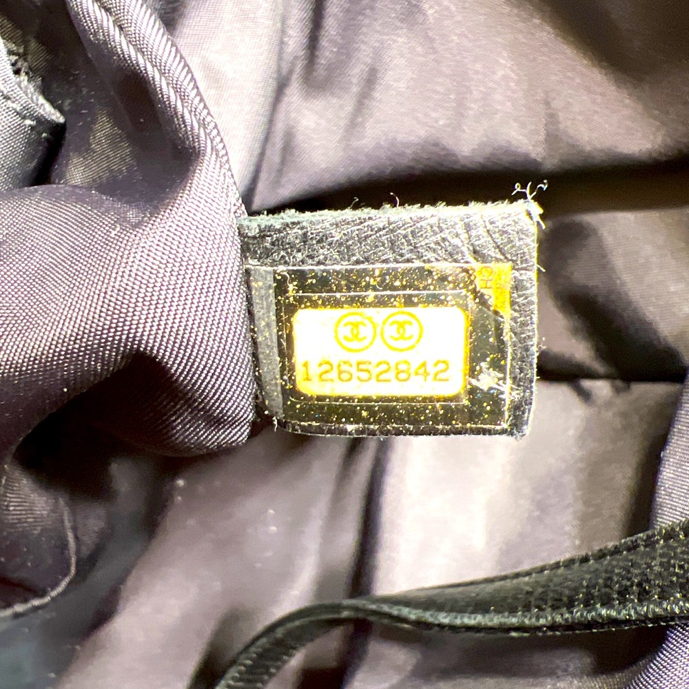 Authentic Chanel Handbag - Picture 4 of 11